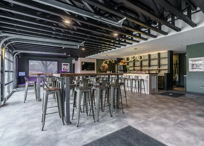 Motel: The Scout Inn